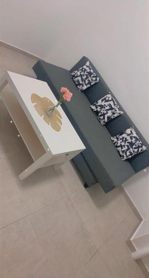 Romy Suites Deluxe Netanya Exteriör bild